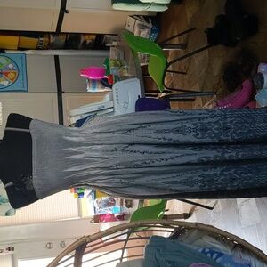 Strapless or with straps dress